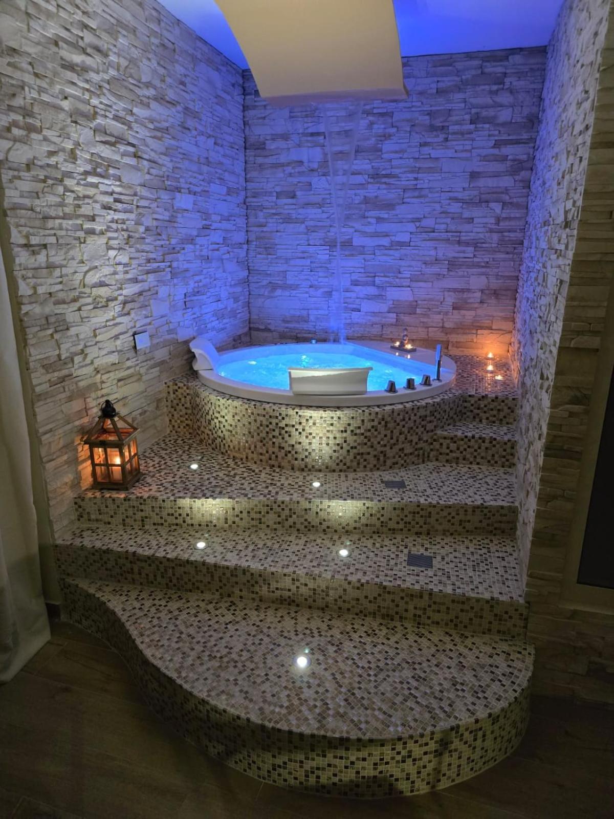 Elite Apartment Spa CTA Exterior photo